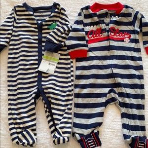 2 long sleeve onesies